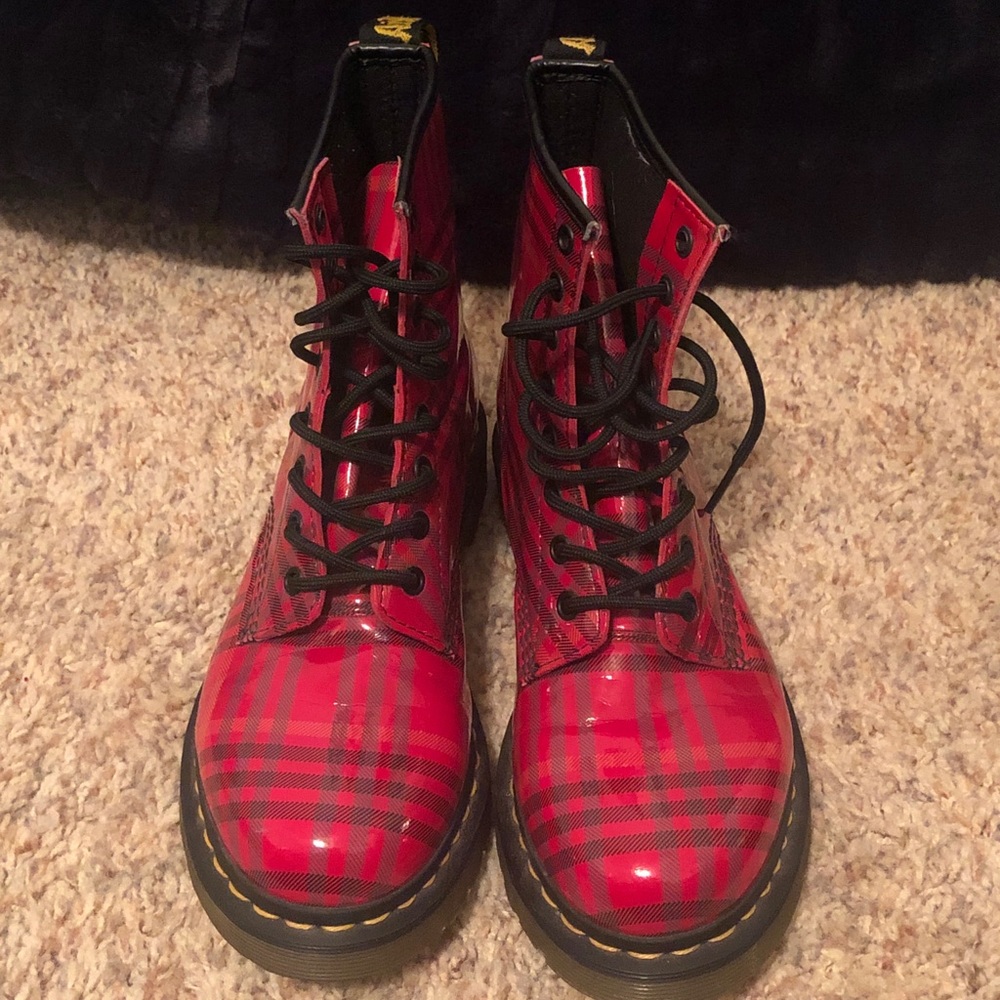 Dr. Martens Red-Multi Boot